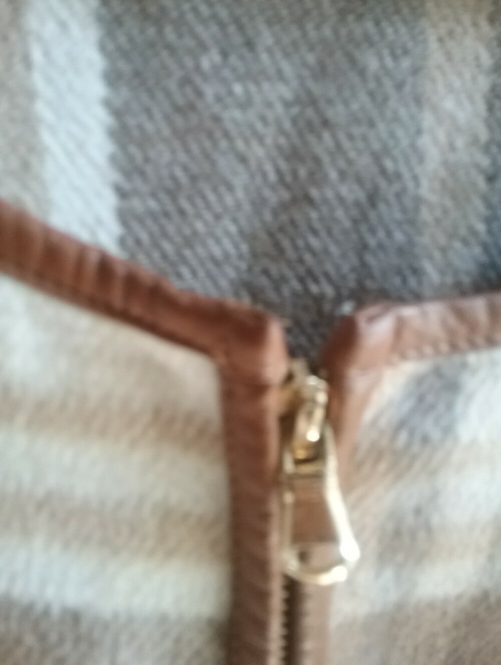 Ruby Rd. Women’s Plaid Zip-Front Coat in Brown and Cream - Picture 7 of 7